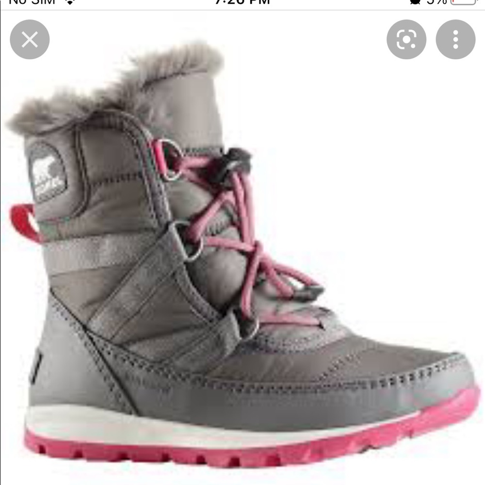 Girls sorrel winter boots like new size 3